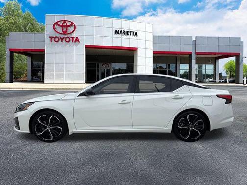 2024 Nissan Altima SR FWD