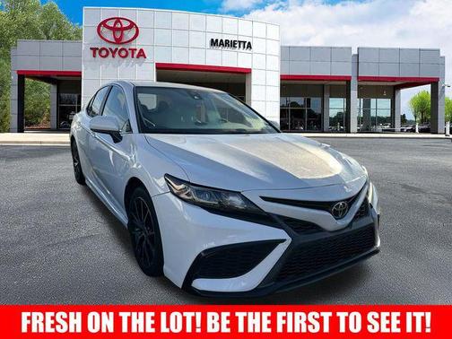 2021 Toyota Camry SE