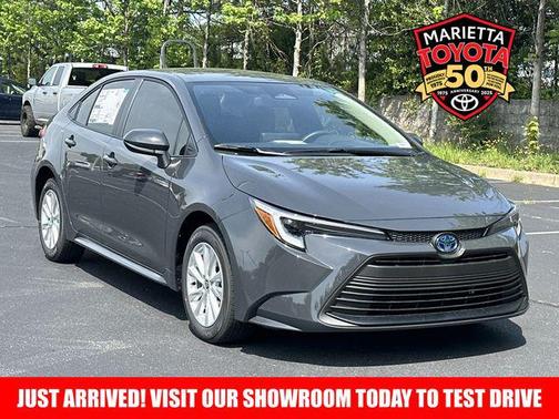 2025 Toyota Corolla Hybrid LE