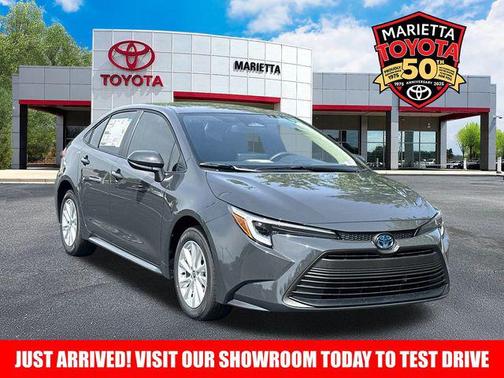 2025 Toyota Corolla Hybrid LE