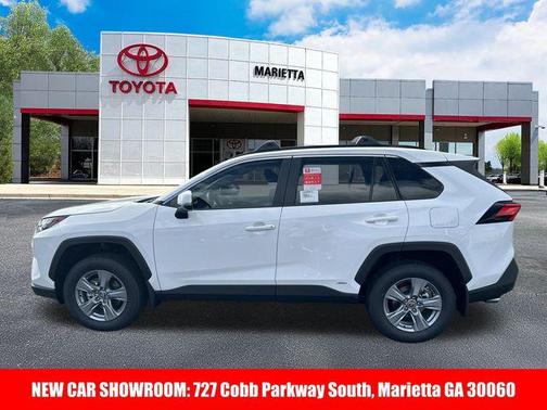 2025 Toyota RAV4 Hybrid XLE