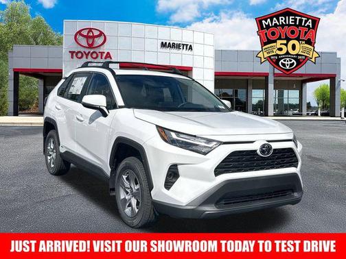 2025 Toyota RAV4 Hybrid XLE
