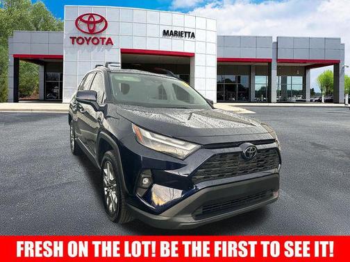 2023 Toyota RAV4 XLE Premium