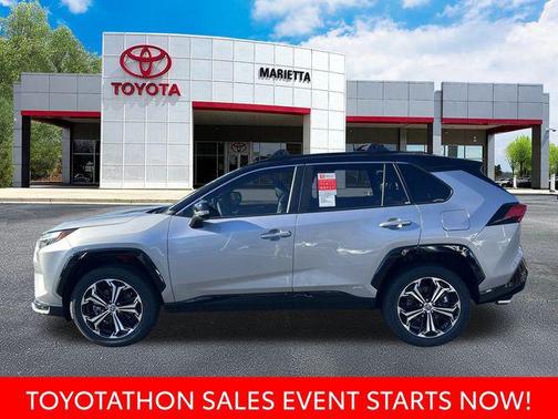 2025 Toyota RAV4 Hybrid SE