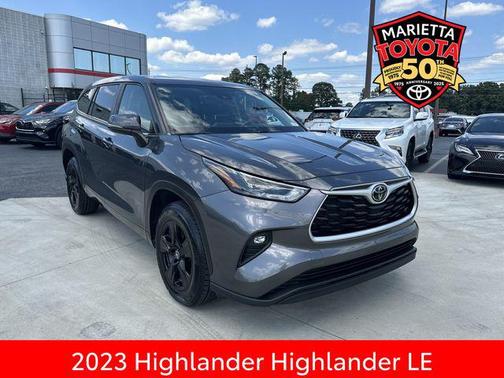 Magnetic Gray Metallic 2023 Toyota Highlander LE