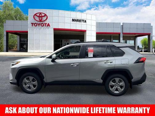 2025 Toyota RAV4 Hybrid XLE
