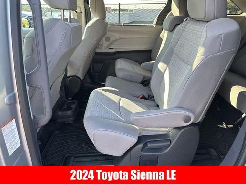 2024 Toyota Sienna LE