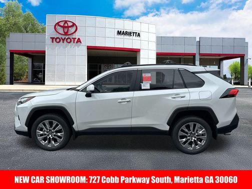 2025 Toyota RAV4 XLE Premium