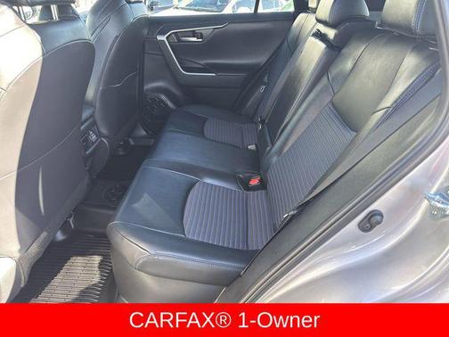 2024 Toyota RAV4 Hybrid SE