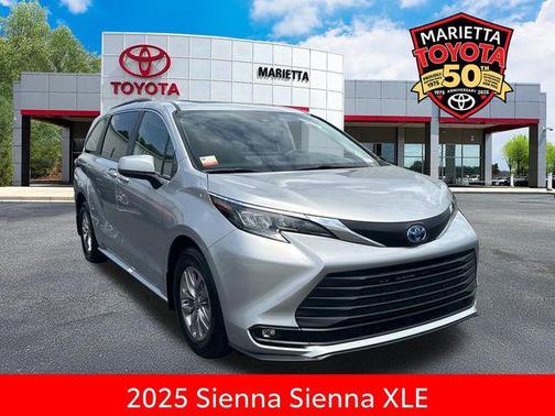 Celestial Silver Metallic 2025 Toyota Sienna XLE
