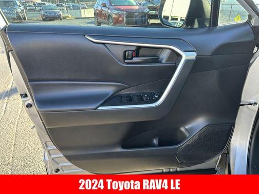 2024 Toyota RAV4 LE