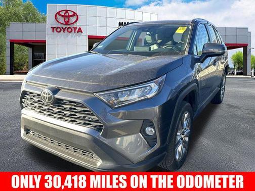 2019 Toyota RAV4 XLE Premium