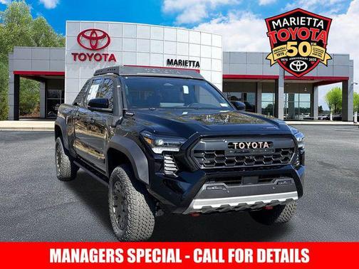 2025 Toyota Tacoma Hybrid Trailhunter