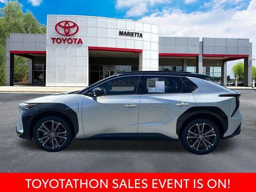 2025 Toyota bZ4X Limited