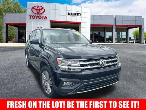 Deep Black Pearl 2019 Volkswagen Atlas 3.6L SE w/Technology