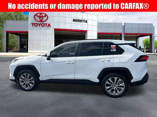 2020 Toyota RAV4 XLE Premium
