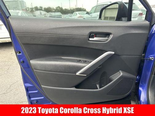 2023 Toyota Corolla Hybrid SE