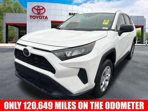 2022 Toyota RAV4 LE