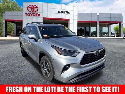 2023 Toyota Highlander XLE