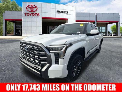 2023 Toyota Tundra Hybrid Platinum