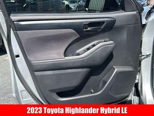 Celestial Silver Metallic 2023 Toyota Highlander Hybrid LE