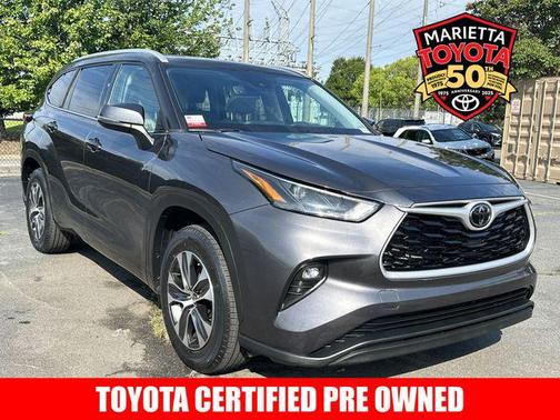 2022 Toyota Highlander XLE