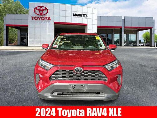 2024 Toyota RAV4 XLE