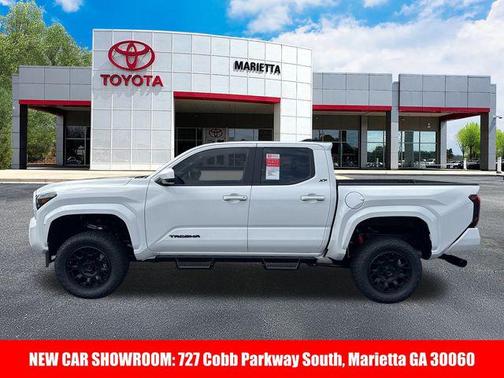 2025 Toyota Tacoma SR5