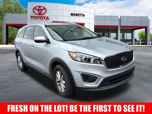 2017 Kia Sorento LX