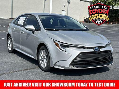 2025 Toyota Corolla Hybrid LE