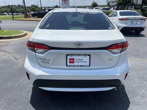 2022 Toyota Corolla LE