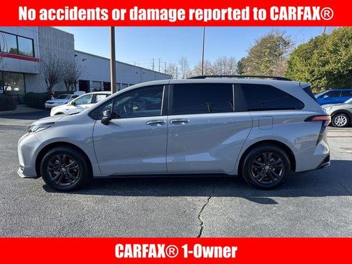 2025 Toyota Sienna XSE 7 Passenger