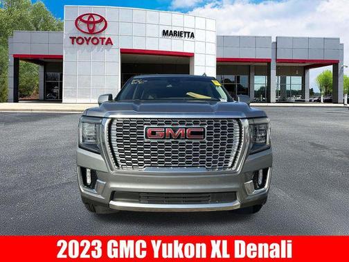 2023 GMC Yukon XL Denali