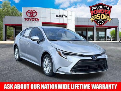 2025 Toyota Corolla Hybrid LE