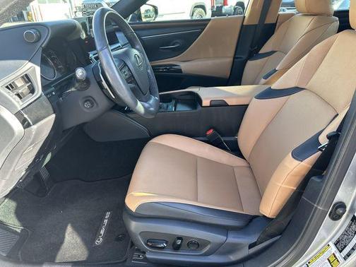 2024 Lexus ES 350 Base