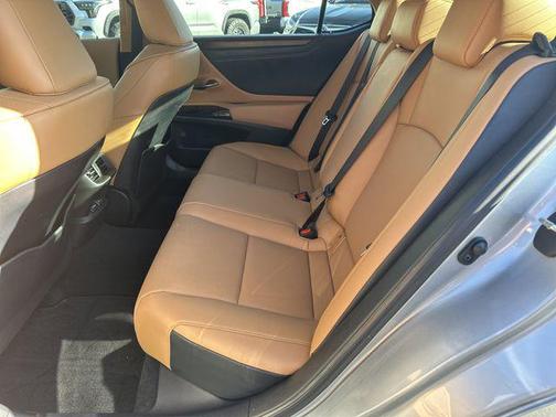 2024 Lexus ES 350 Base