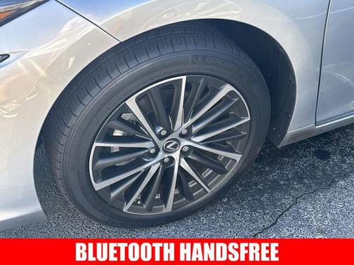 2024 Lexus ES 350 Base