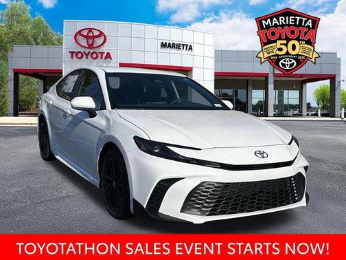 2026 Toyota Camry SE