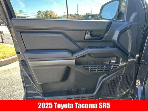 2025 Toyota Tacoma SR5