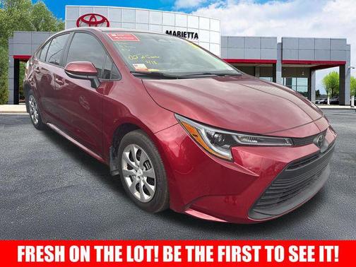 2025 Toyota Corolla LE