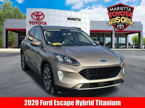 2020 Ford Escape Titanium