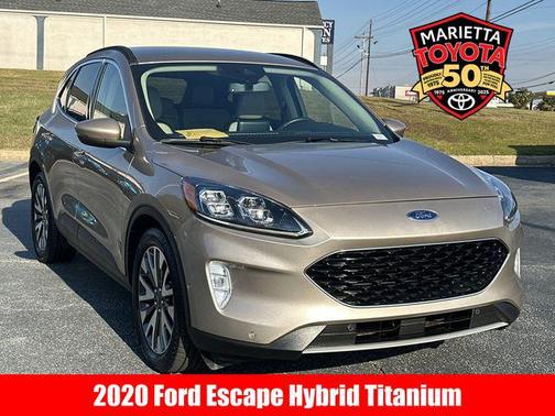 2020 Ford Escape Titanium
