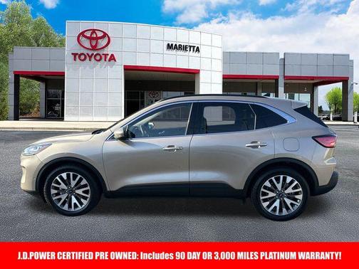 2020 Ford Escape Titanium