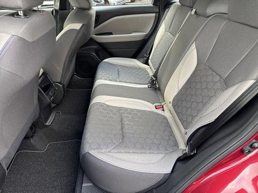 2025 Subaru Forester Base