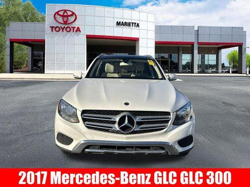 2017 Mercedes-Benz GLC 300 Base