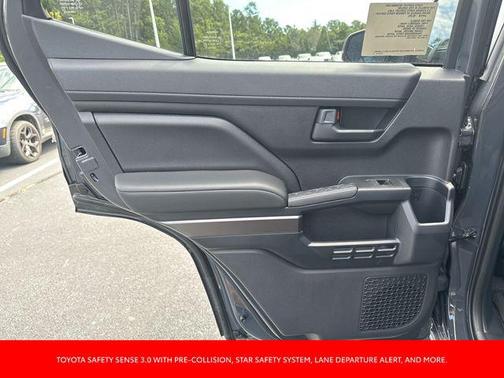 2025 Toyota 4Runner TRD Off Road