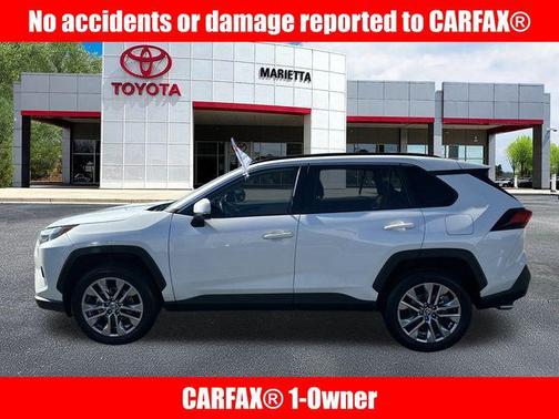 2022 Toyota RAV4 XLE Premium