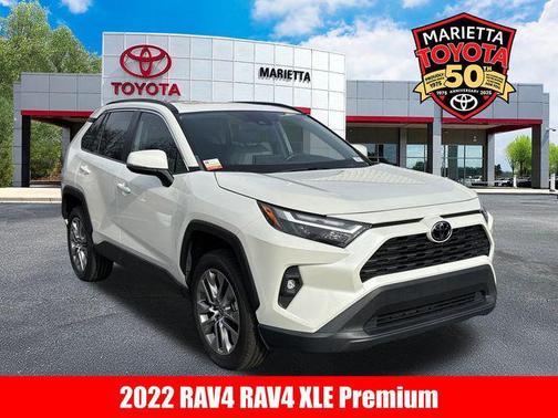 2022 Toyota RAV4 XLE Premium