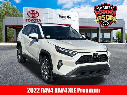 2022 Toyota RAV4 XLE Premium
