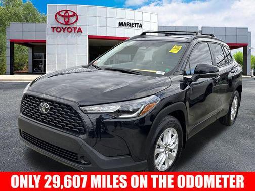 2024 Toyota Corolla Cross LE